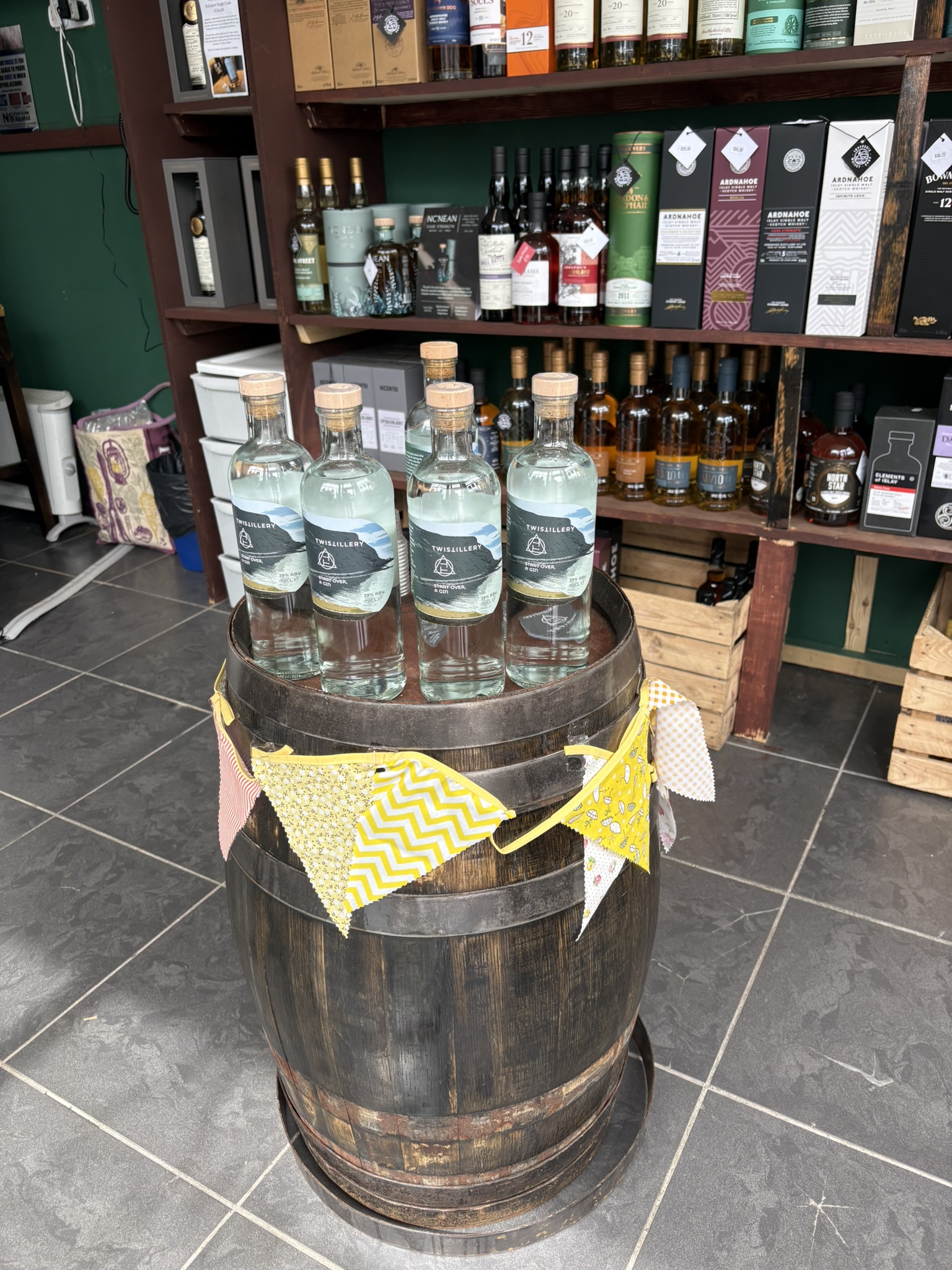 barreltop bottle arrangement